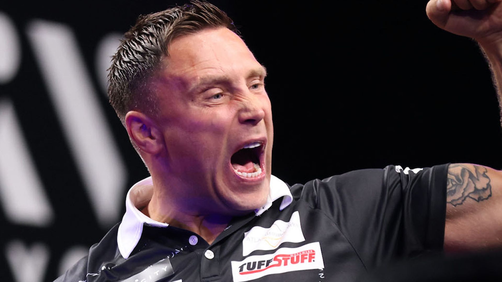 World Series of Darts Finals LIVE! Clayton and Price battle to reach final