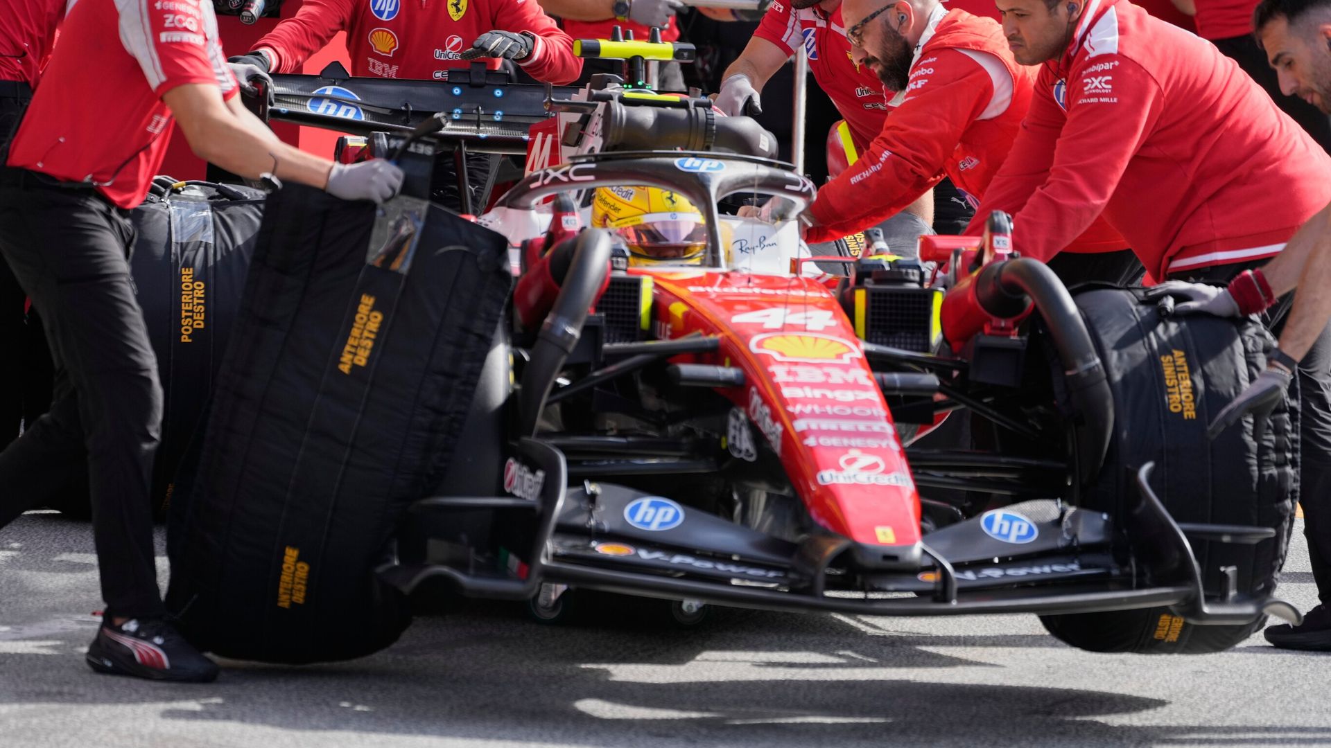 Hamilton: We need to figure out what went wrong in Sprint Qualifying