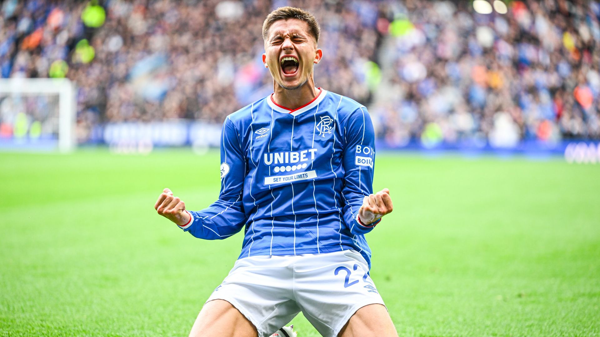 Rangers, Hearts and Hibs through in League Cup as Stenhousemuir shock Motherwell
