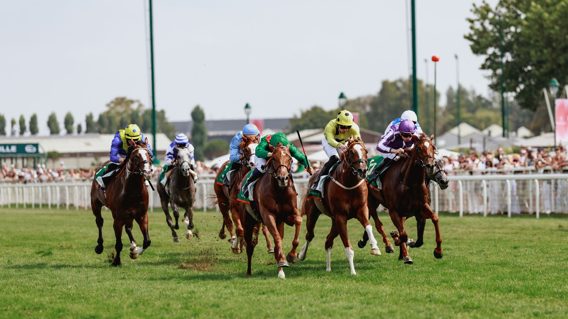 Rayif roars back to his best to land Prix Jacques le Marois