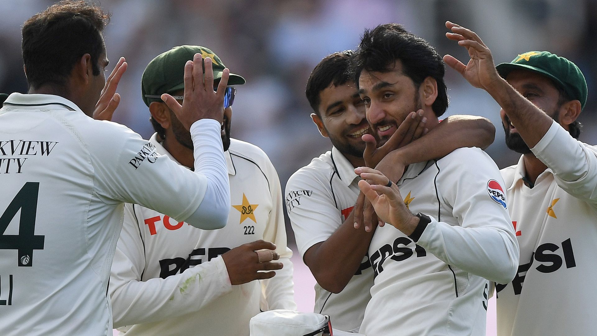 Cox out to stunning catch before England pass 200 six down vs Pakistan LIVE!
