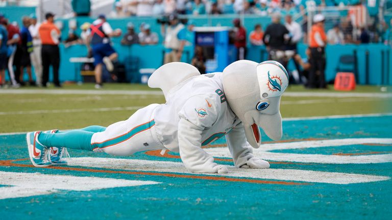 Platz 7: MIAMI DOLPHINS - Franchise-Wert: 10,25 Milliarden Dollar (8,89 Milliarden Euro) / Steigerung zum Vorjahr: 24 Prozent