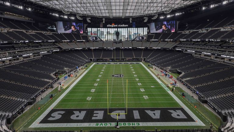 Las Vegas Raiders – Allegiant Stadium, Kapazität: 65.000