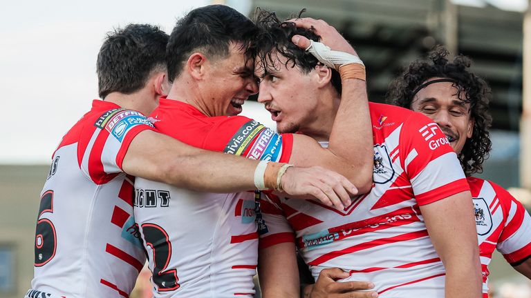 St Helens kept their play-off hopes alive