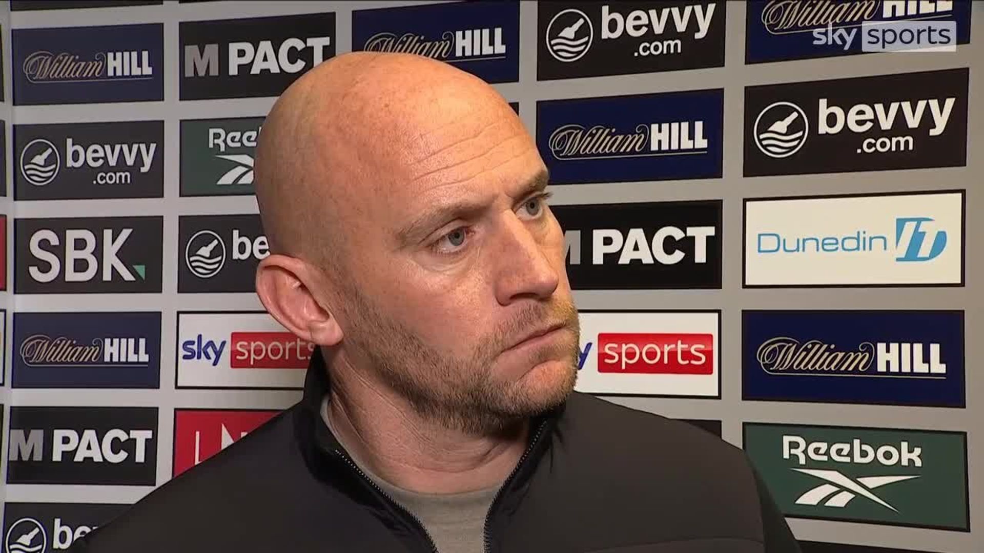 Under pressure Gray: I will carry on as Hibs boss until told otherwise