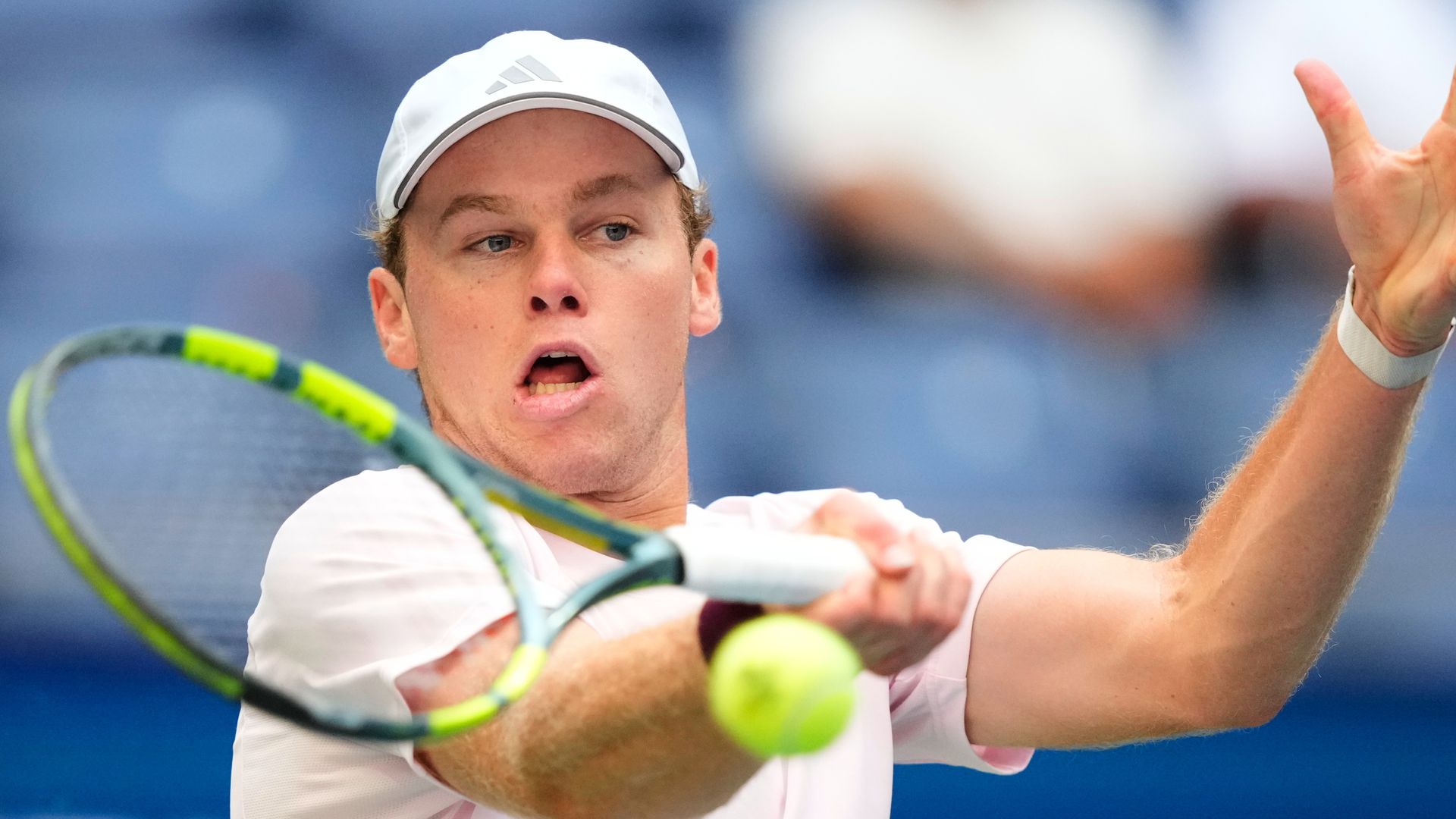US Open LIVE! Michelsen a set and break up on Tiafoe in all-American clash