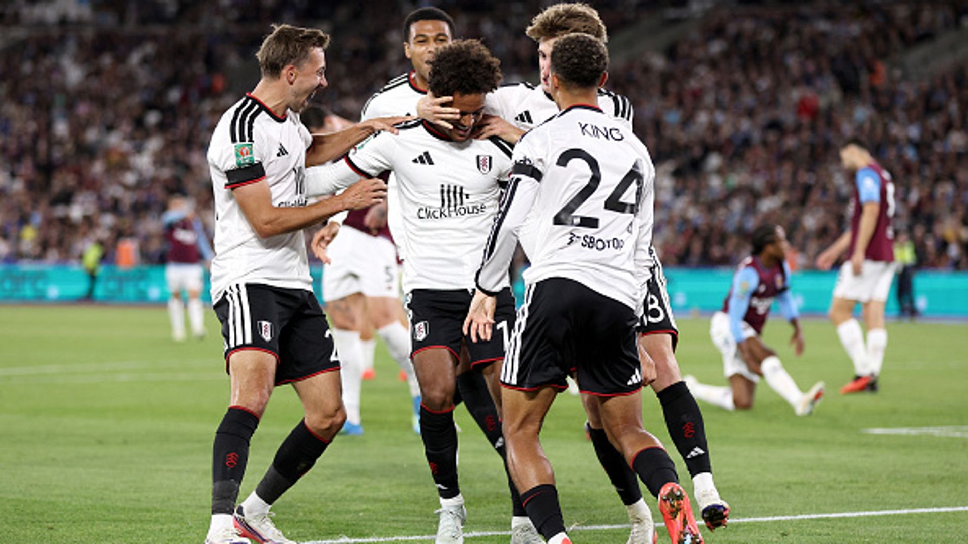 Super-sub Bobb gives Fulham exhilarating win over West Ham LIVE!