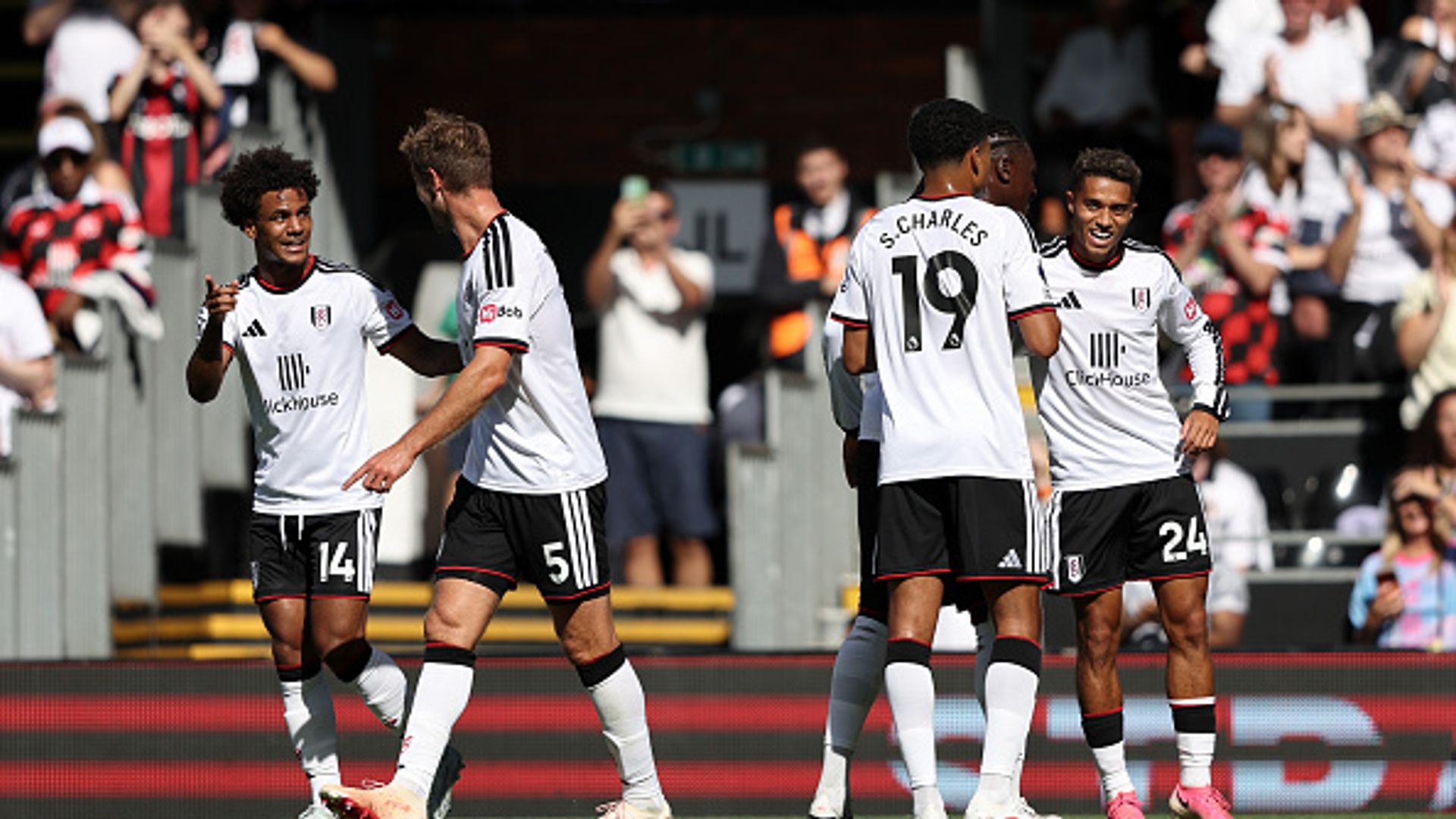 Goals galore as Fulham restore lead vs Palace LIVE!