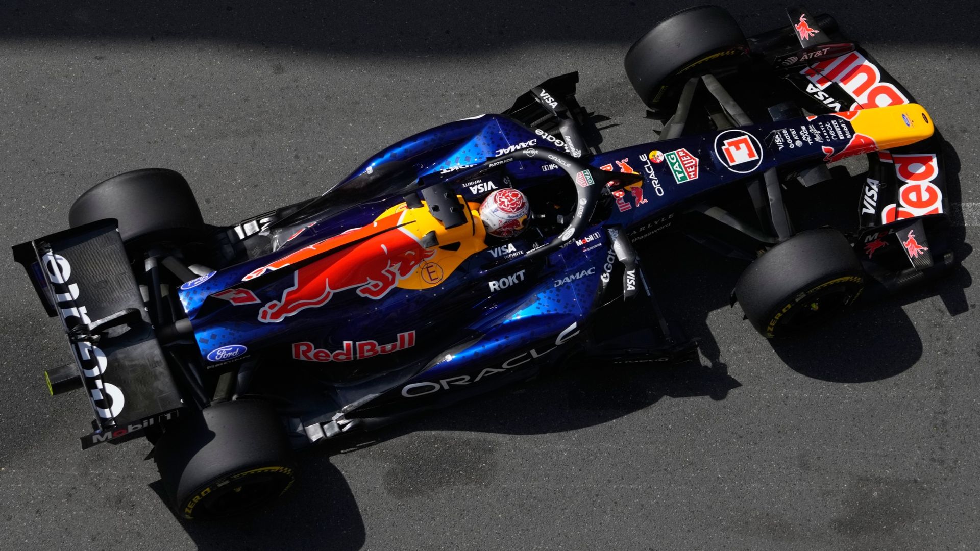 Azerbaijan GP: Verstappen usurps Mercedes ahead of Qualifying LIVE!