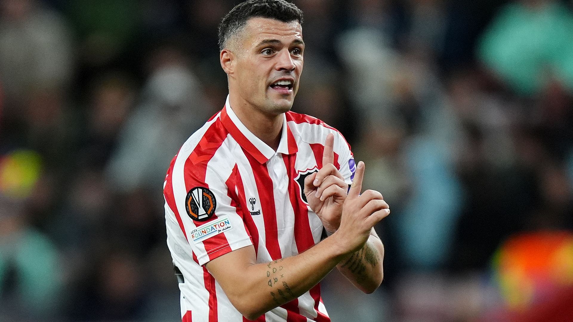 Sunderland on top and pushing for opener in Euro return vs AZ LIVE!