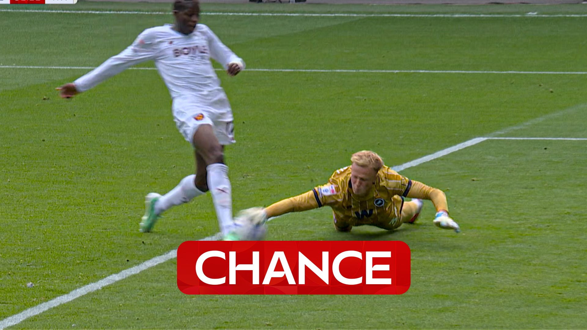 Brilliant Marschall save denies Hammers their opener!