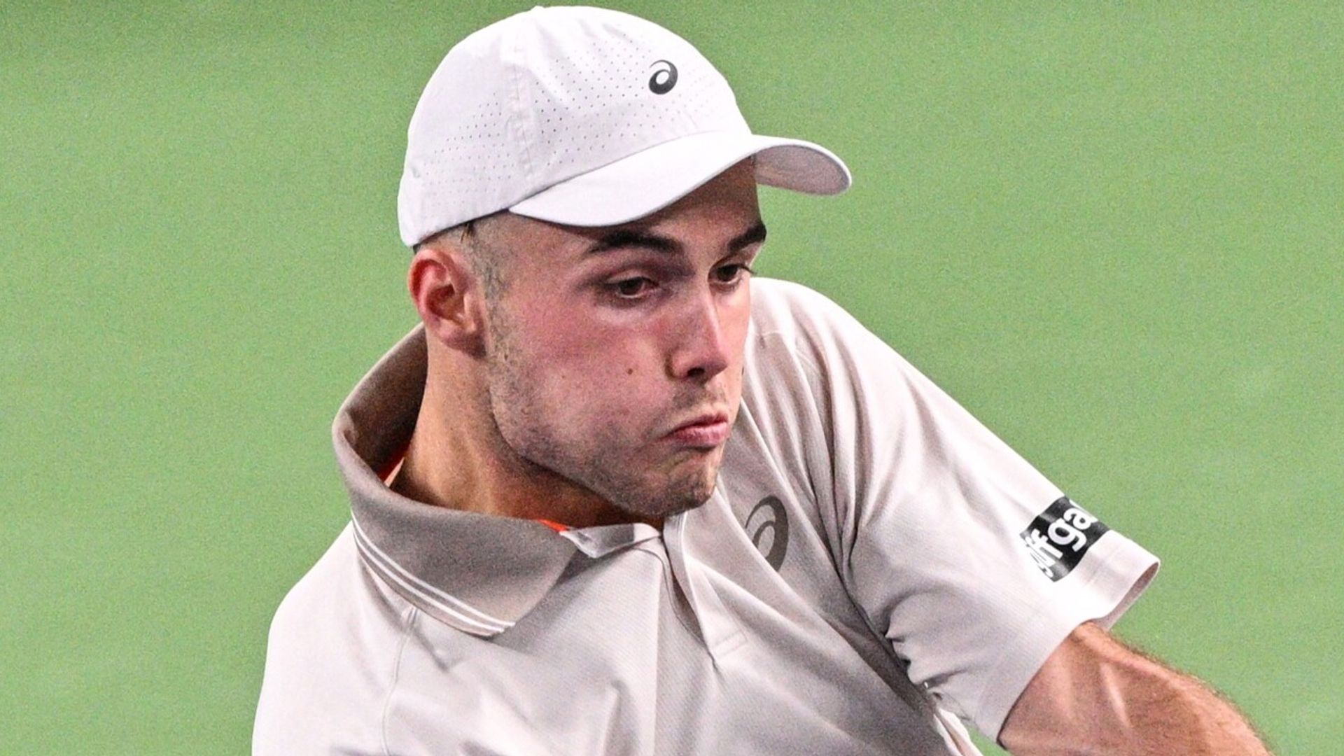 Tennis scores: British No 1 Fery takes on world No 1 Zverev in Vienna