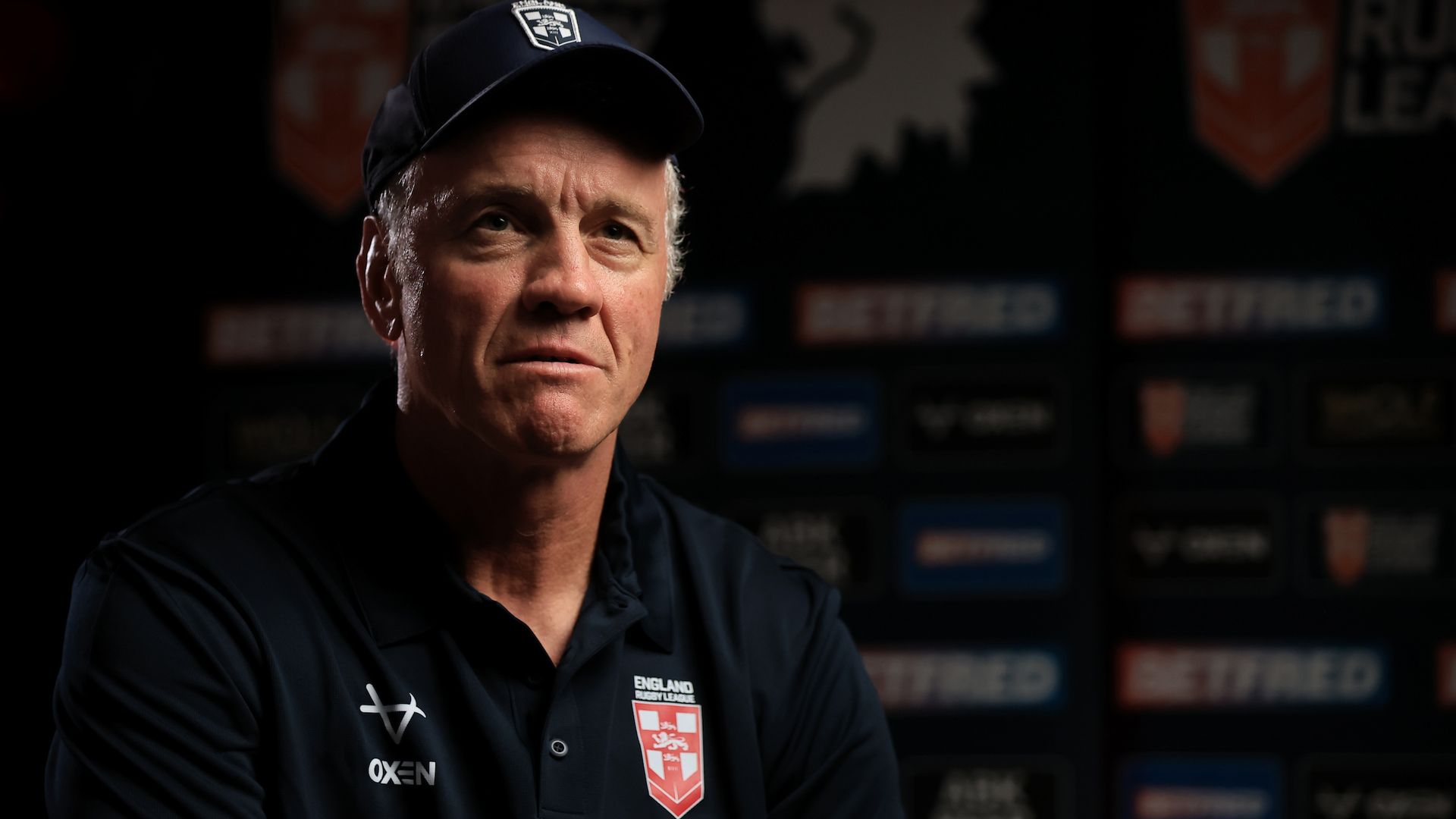 McDermott: England face 'unique task' to progress and can't get distracted