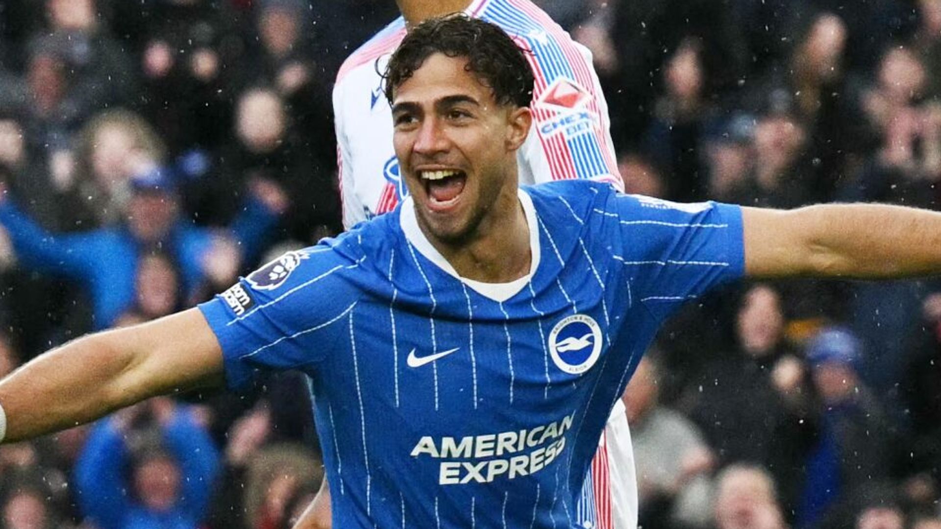 Brighton run riot vs Palace after Gomez stunner from halfway LIVE!