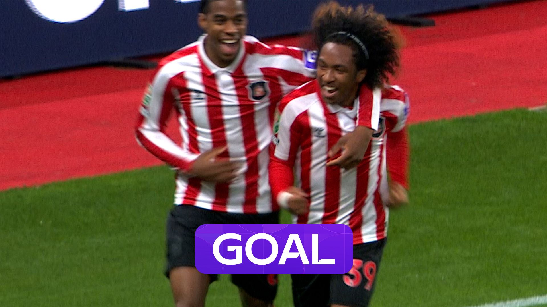Fofana heads in to make it THREE for Sunderland