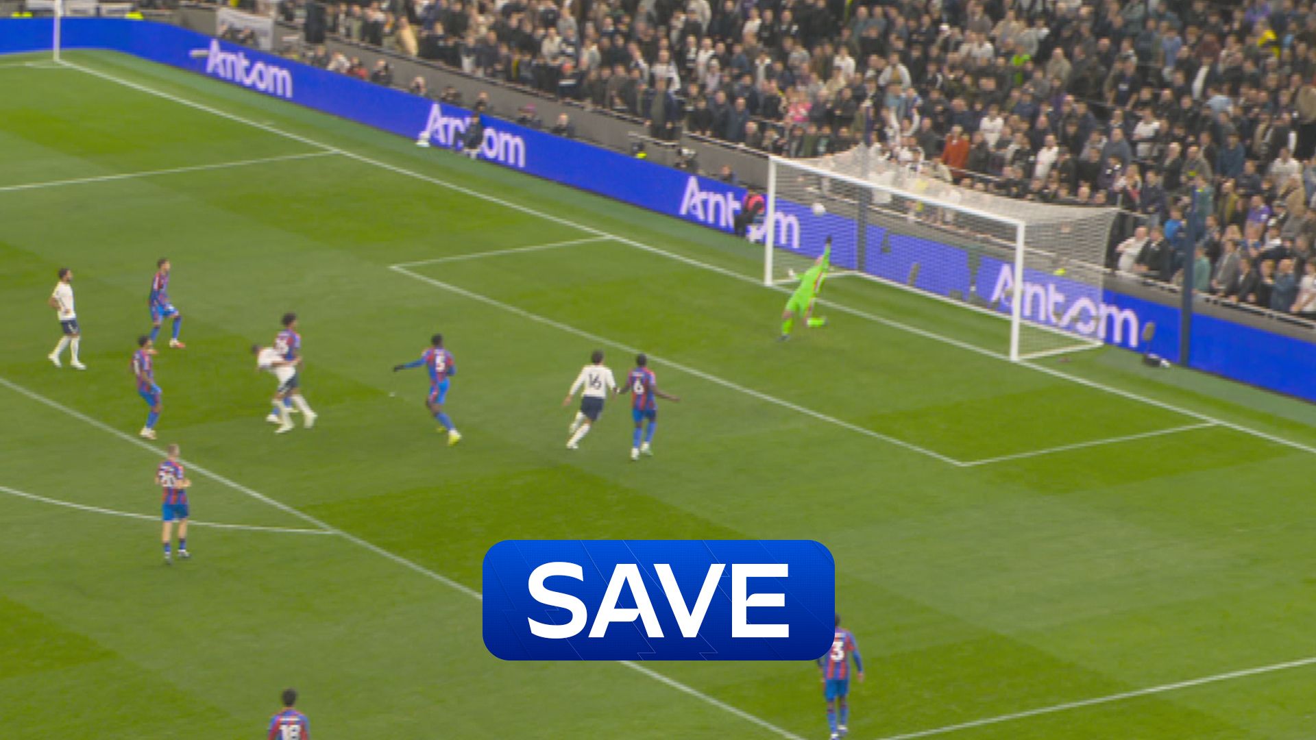 Henderson denies Solanke with Spurs hungry for a second