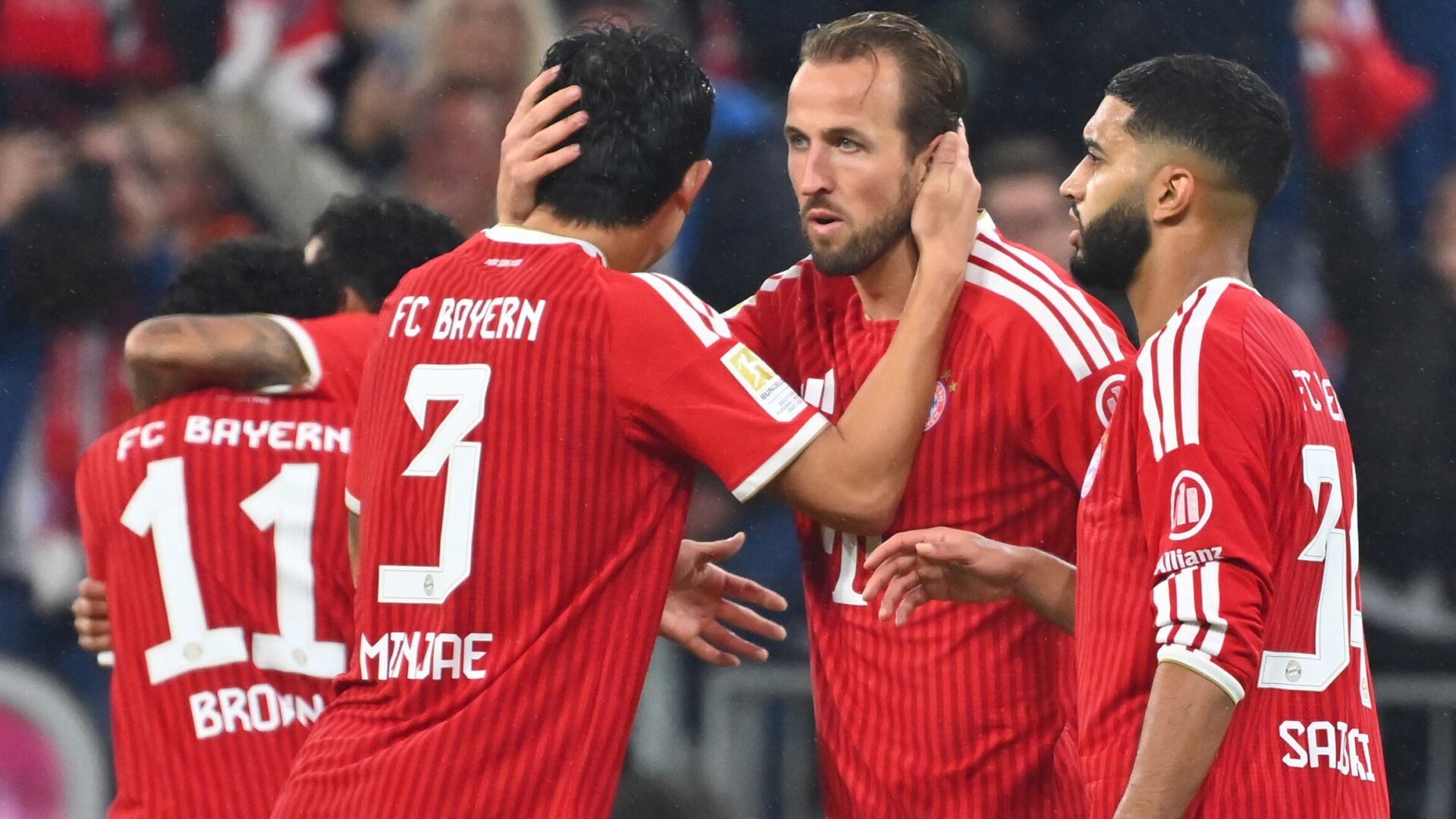 Kane marks 100th Bundesliga appearance with goal in Leipzig rout