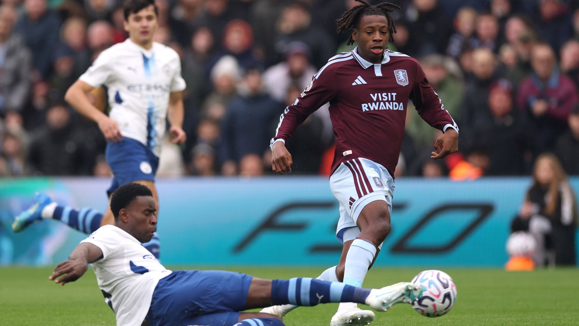 Jackson drills Villa ahead early on vs Man City LIVE!