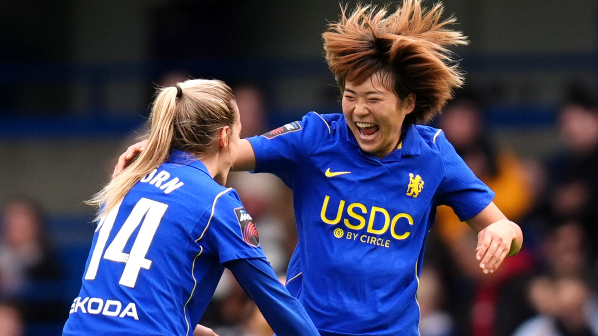 WSL LIVE! Chelsea hit six vs Spurs as West Ham win at Palace