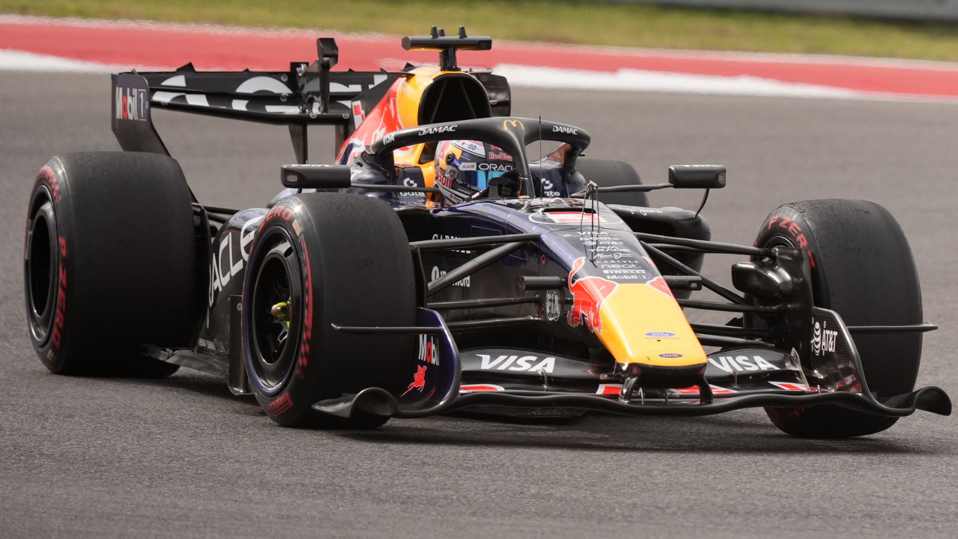 United States GP: Verstappen takes over lead amid unpredictable Antonelli battle LIVE!