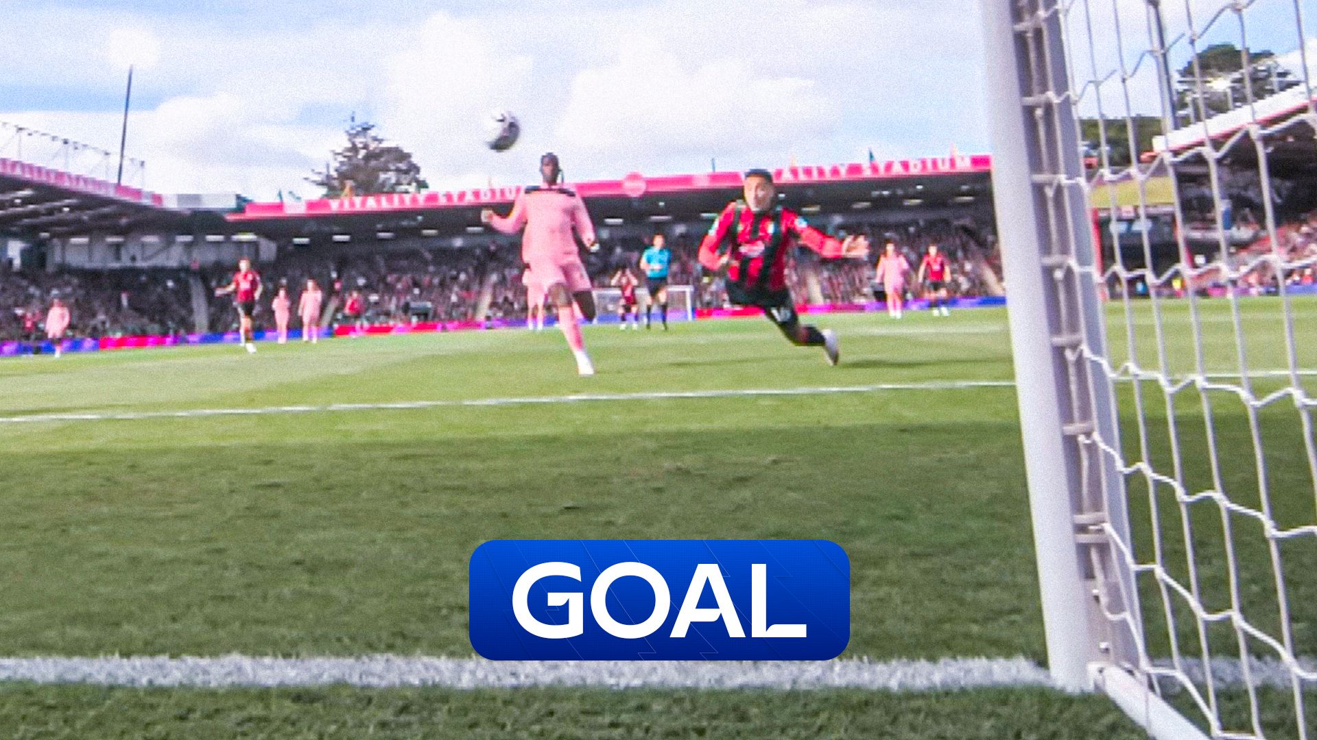 Tavernier's diving header gives Cherries the lead