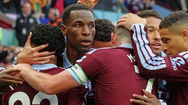 Aston Villa's Nicolas Jackson celebrates with team-mates after scoring his side's opening goal against Man City