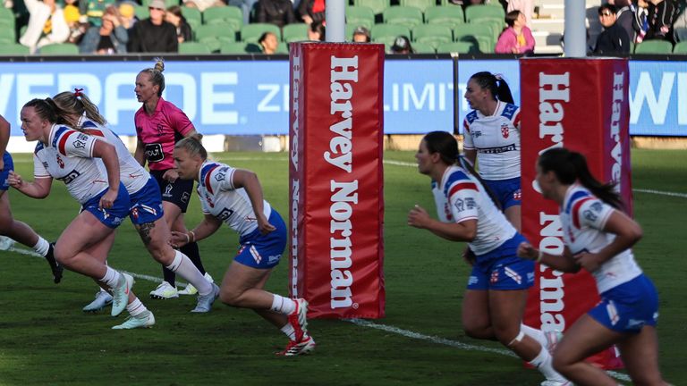 England rush out after a goal-line drop-out